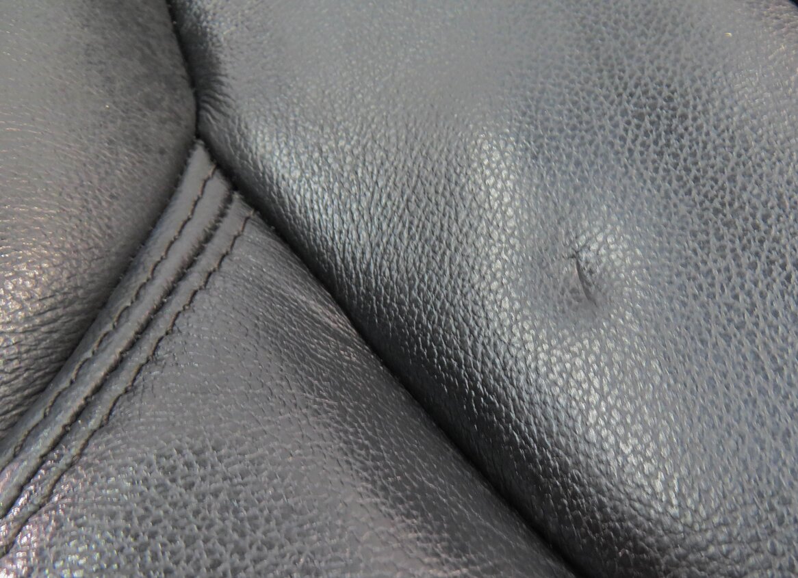 Thumbnail 7: 2013 RANGE ROVER EVOQUE (L538) PASSENGER - UPPER TOP HEATED SEAT CUSHION (BLACK)