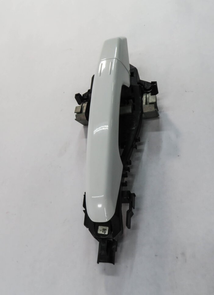 Thumbnail 3: 12-19 RANGE ROVER SPORT EVOQUE (L405 L494 L538) RIGHT REAR DOOR HANDLE (WHITE)
