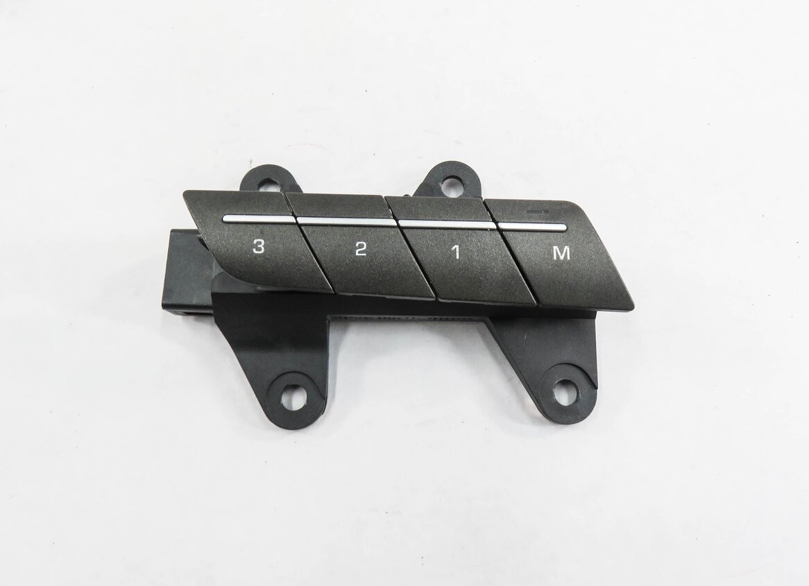 Thumbnail 2: 2012-2019 RANGE ROVER EVOQUE (L538) LEFT DRIVER MEMORY SEAT POSITION SWITCH