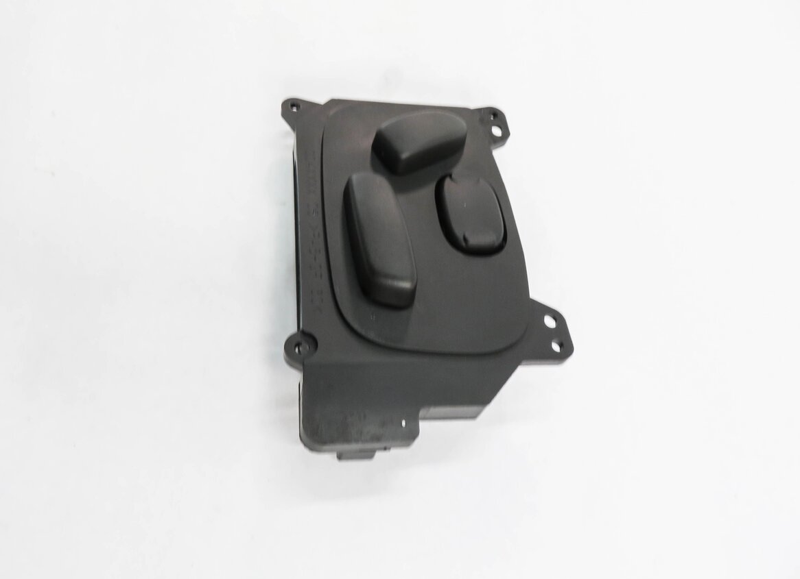 Thumbnail 4: 2013 RANGE ROVER EVOQUE (L538) RIGHT FRONT PASSENGER SEAT ADJUSTMENT SWITCH