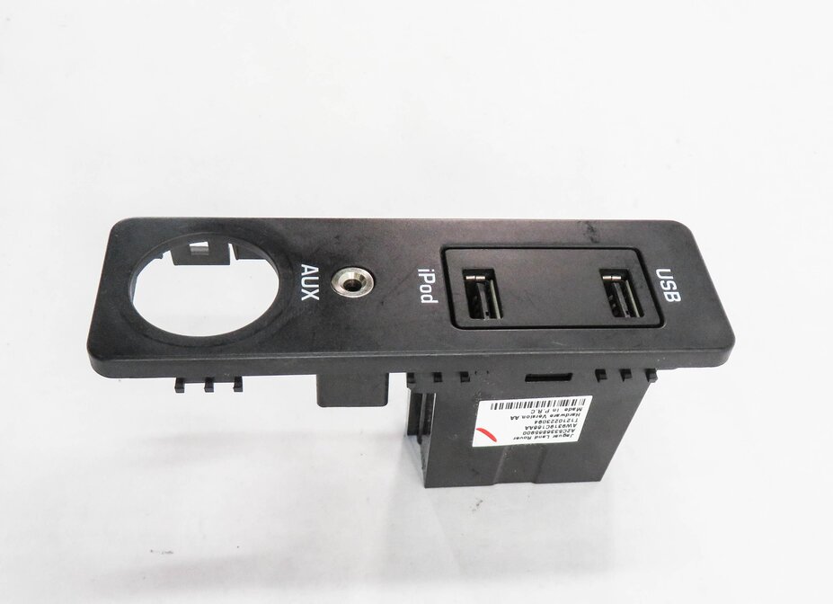 Thumbnail 4: 2013 RANGE ROVER EVOQUE (L538) STEREO USB AUX AUXILIARY AUDIO IN INPUT JACK