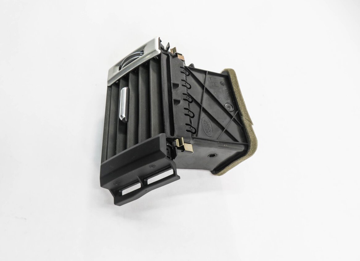 Thumbnail 4: 2013 RANGE ROVER EVOQUE (L538) LEFT FRONT DRIVER DASH HEATER A/C AIR VENT