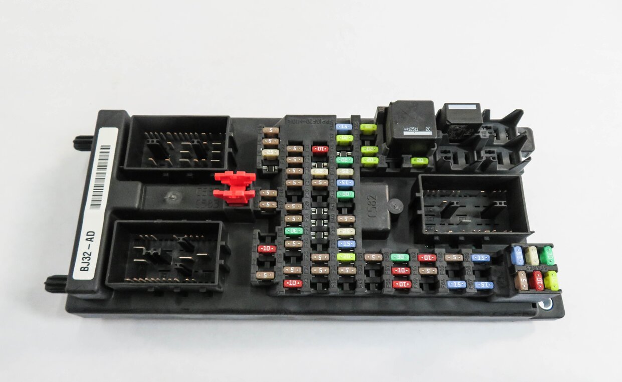 Thumbnail 3: 2013 RANGE ROVER EVOQUE (L538) 2.0L TURBO ENGINE ECM IMMOBILIZER MODULE KEY SET