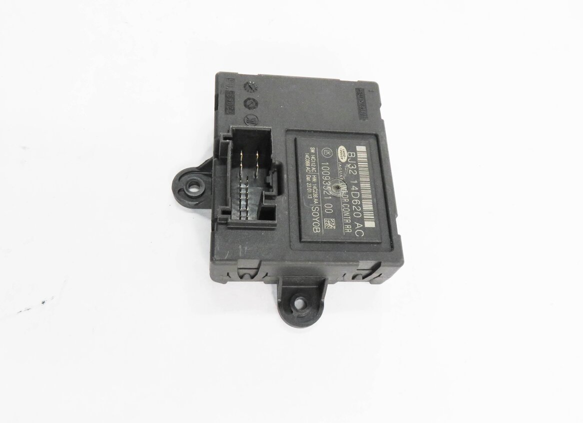 Thumbnail 4: 2013 RANGE ROVER EVOQUE (L538) RIGHT REAR DOOR CONTROL MODULE