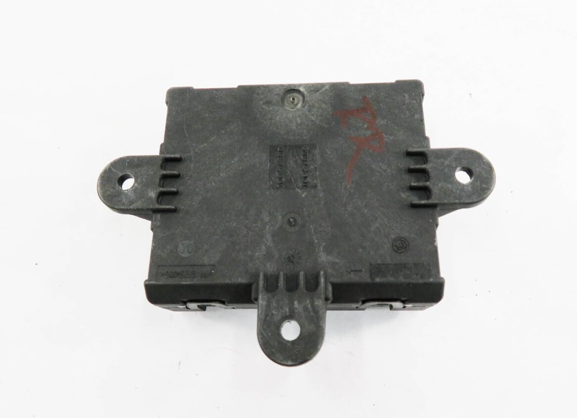 Thumbnail 5: 2013 RANGE ROVER EVOQUE (L538) RIGHT REAR DOOR CONTROL MODULE