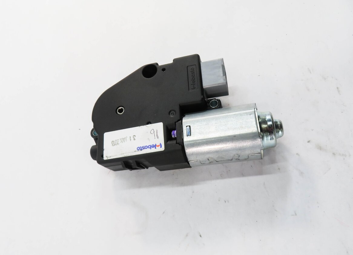 Thumbnail 3: 2012-2015 RANGE ROVER EVOQUE (L538) SUNROOF MOTOR SUN ROOF WINDOW MOTOR