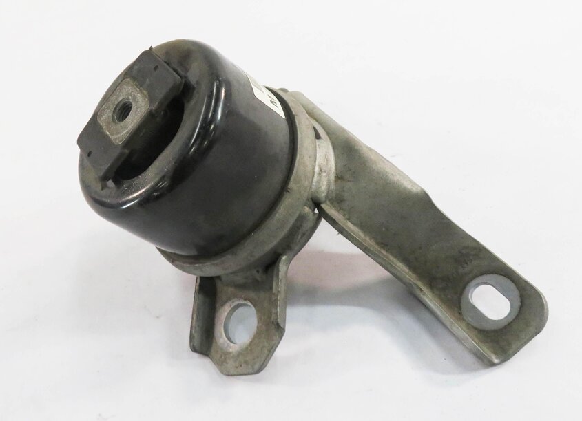 Thumbnail 2: 2013 RANGE ROVER EVOQUE (L538) 2.0L TURBO ENGINE - MOTOR MOUNT BRACKET
