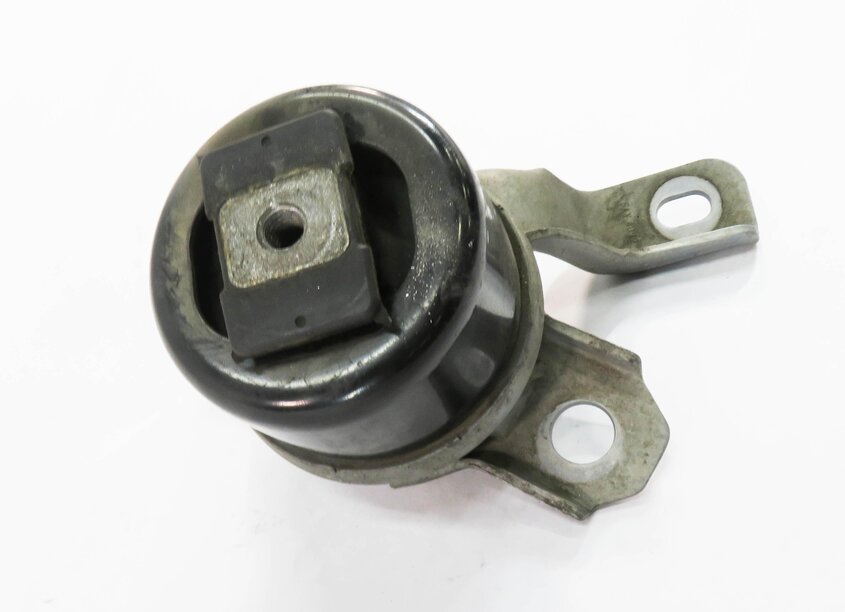 Thumbnail 4: 2013 RANGE ROVER EVOQUE (L538) 2.0L TURBO ENGINE - MOTOR MOUNT BRACKET