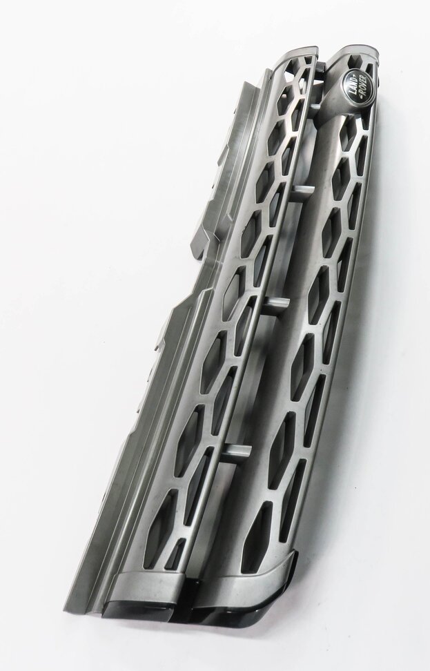 Thumbnail 4: 2013-2015 RANGE ROVER EVOQUE (L538) FRONT UPPER HOOD AIR VENT GRILLE TRIM