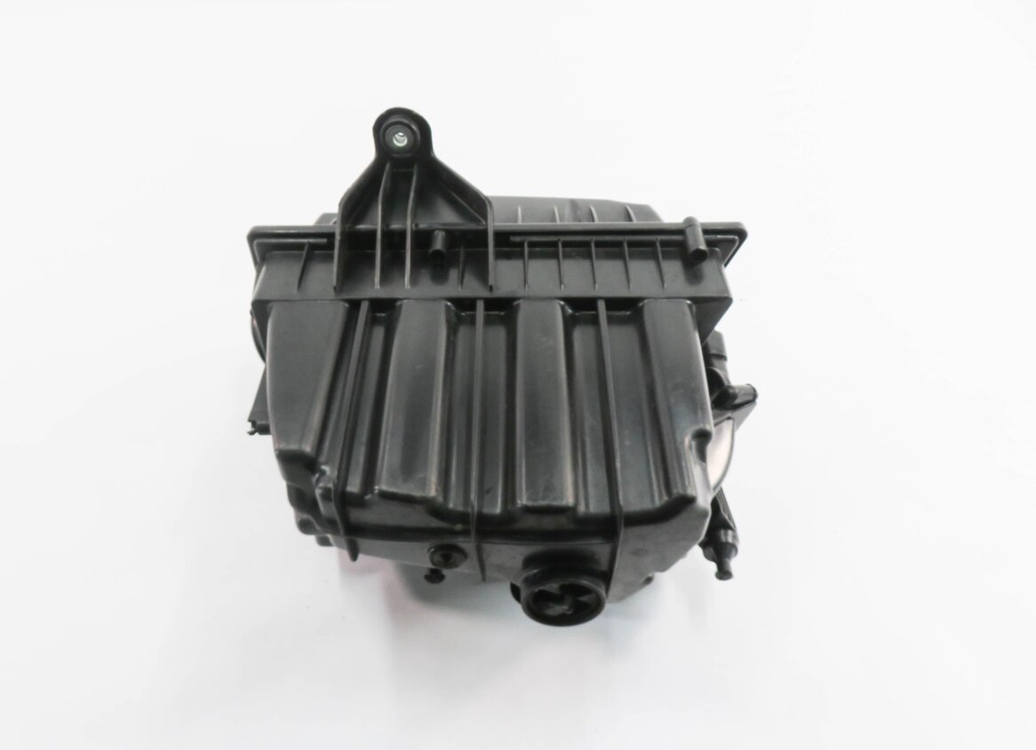 Thumbnail 6: 2012-2013 RANGE ROVER EVOQUE (L538) AIR FILTER BOX AIR CLEANER HOUSING