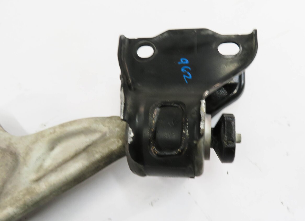 Thumbnail 7: 2012-2017 RANGE ROVER EVOQUE (L538) RIGHT FRONT PASSENGER LOWER CONTROL ARM