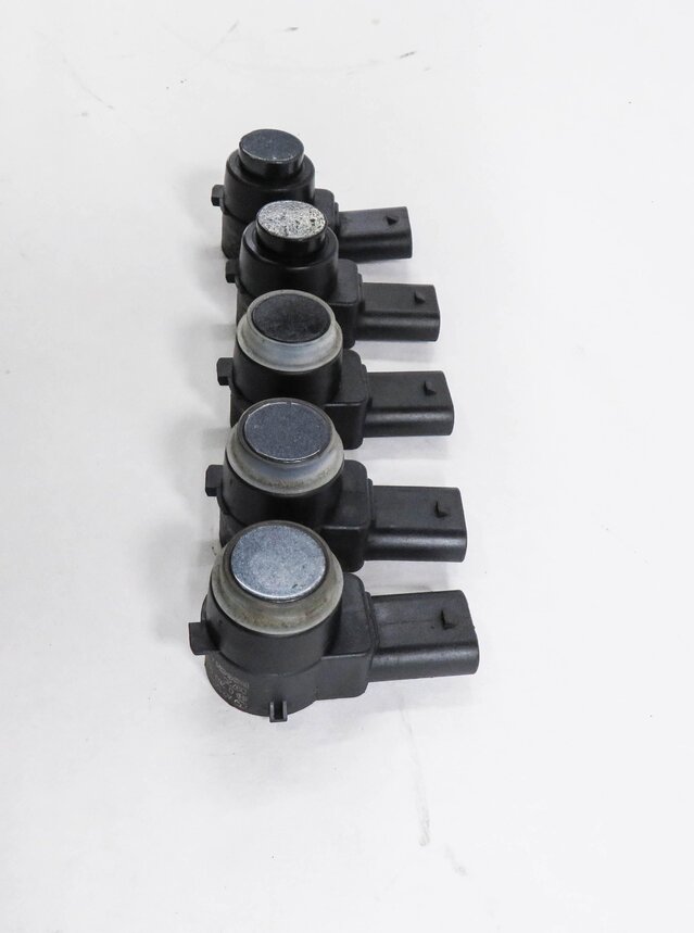 Thumbnail 3: 2014 MERCEDES GL550 (X166) FRONT PDC PARK DISTANCE SENSOR SET (BLUE)