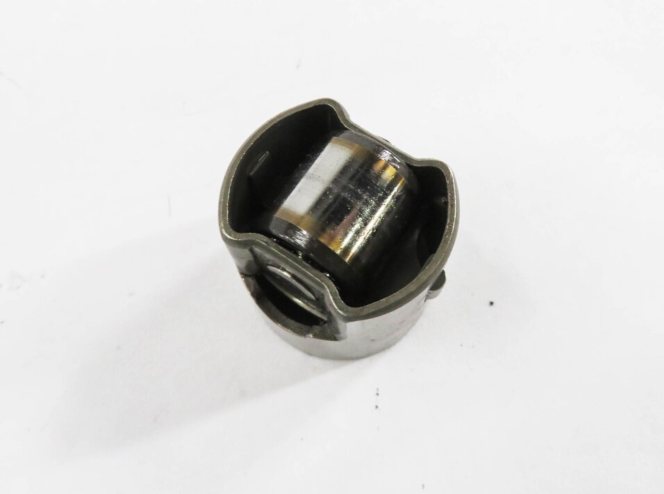 Thumbnail 9: 2011-2020 MERCEDES E500 E550 S600 SL450 SL550 GL550 - LEFT MECHANICAL FUEL PUMP