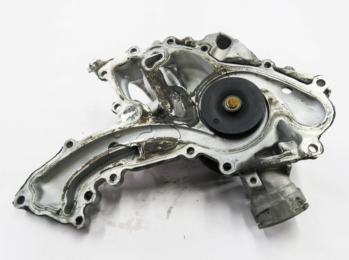 Thumbnail 7: 2011-2020 MERCEDES CL550 E550 GL450 GL550 ML550 S550 SL550 CLS550 - WATER PUMP