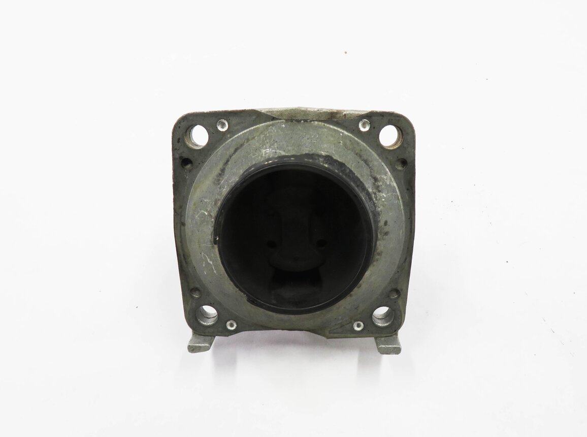 Thumbnail 2: 2014 MERCEDES GL550 (X166) 4.6L M278 ENGINE - TRANSMISSION MOUNT BRACKET