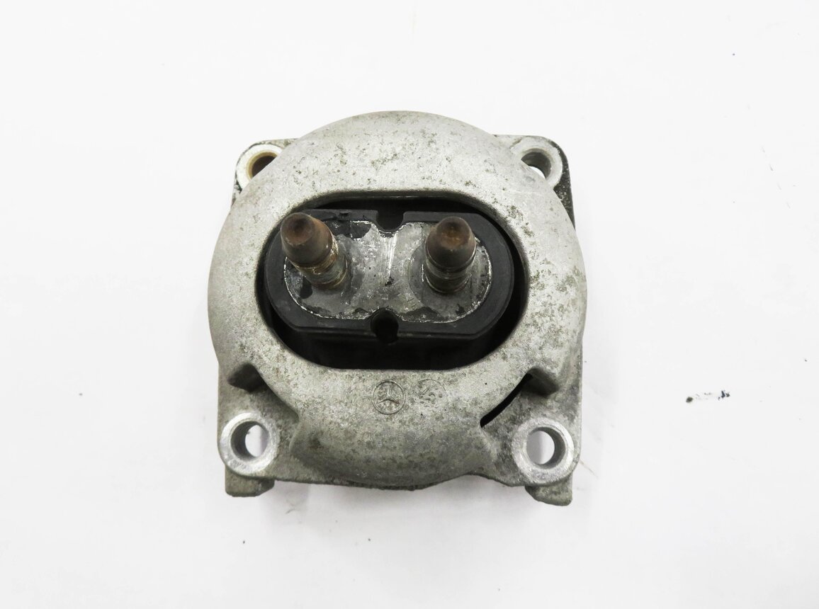 Thumbnail 6: 2014 MERCEDES GL550 (X166) 4.6L M278 ENGINE - TRANSMISSION MOUNT BRACKET