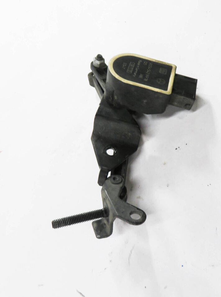 Thumbnail 3: 2014 MERCEDES GL550 (X166) LEFT FRONT DRIVER SUSPENSION HEIGHT LEVEL SENSOR