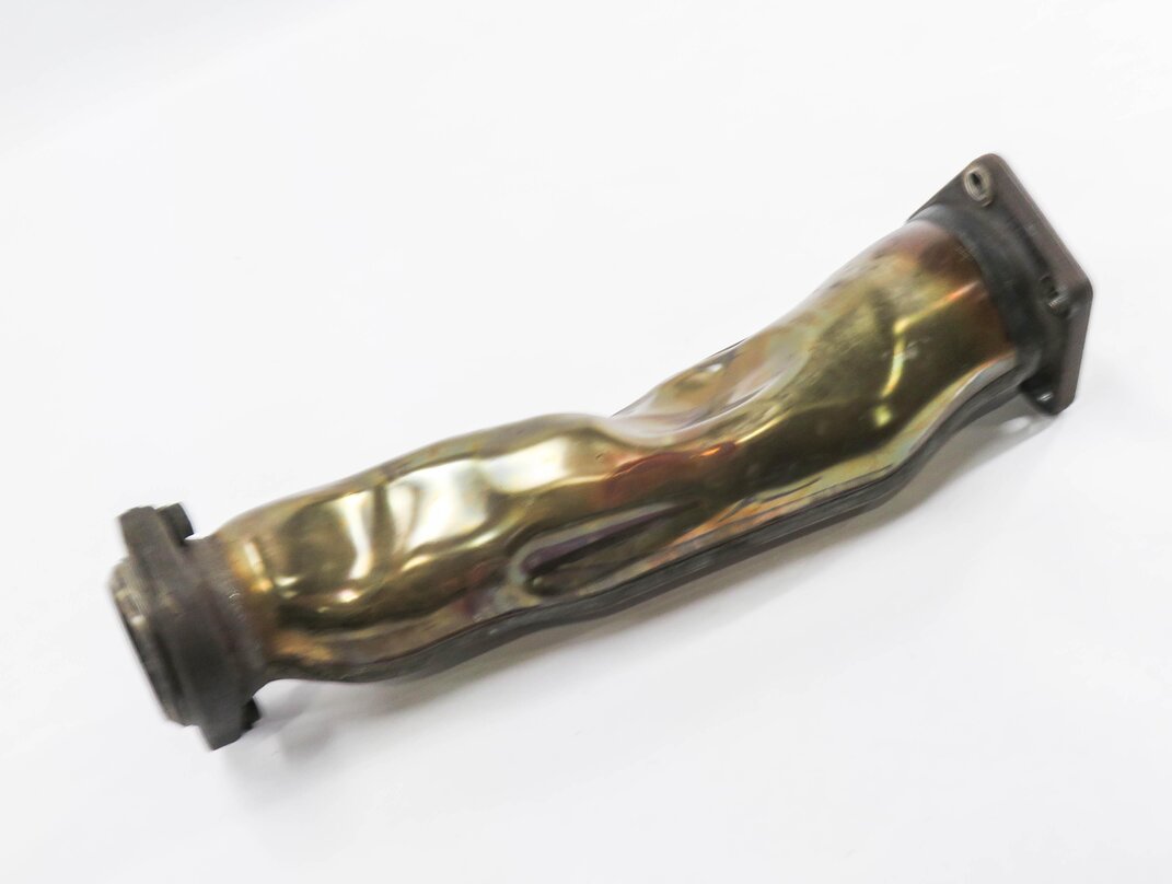 Thumbnail 1: 14 MERCEDES GL550 (X166) 4.6L M278 ENGINE - RIGHT TURBOCHARGER EXHAUST MANIFOLD