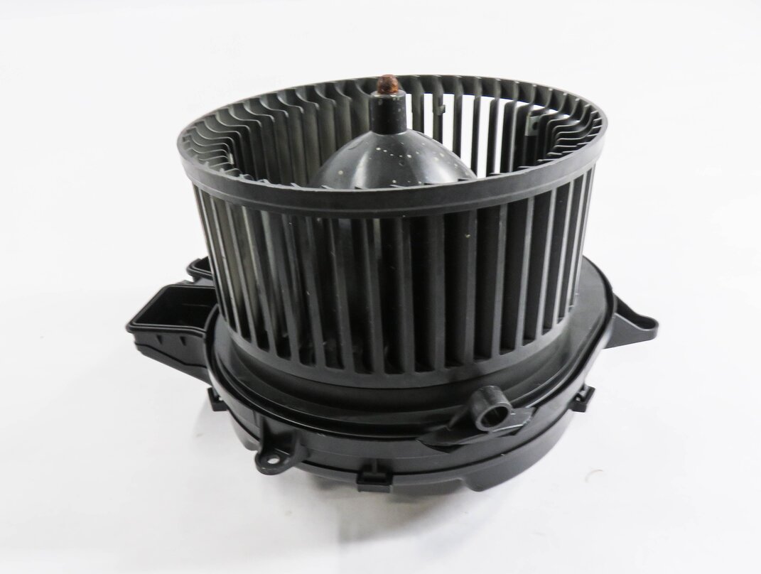Thumbnail 5: 12-19 MERCEDES GLE GL350 GL450 GL550 ML350 ML550 (W166 X166) FRONT BLOWER MOTOR