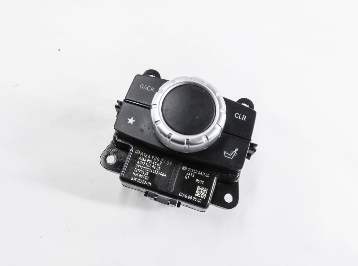Thumbnail 1: 14-16 MERCEDES GL350 GL450 GL550 ML350 ML550 (W166 X166) RADIO GPS SWITCH KNOB