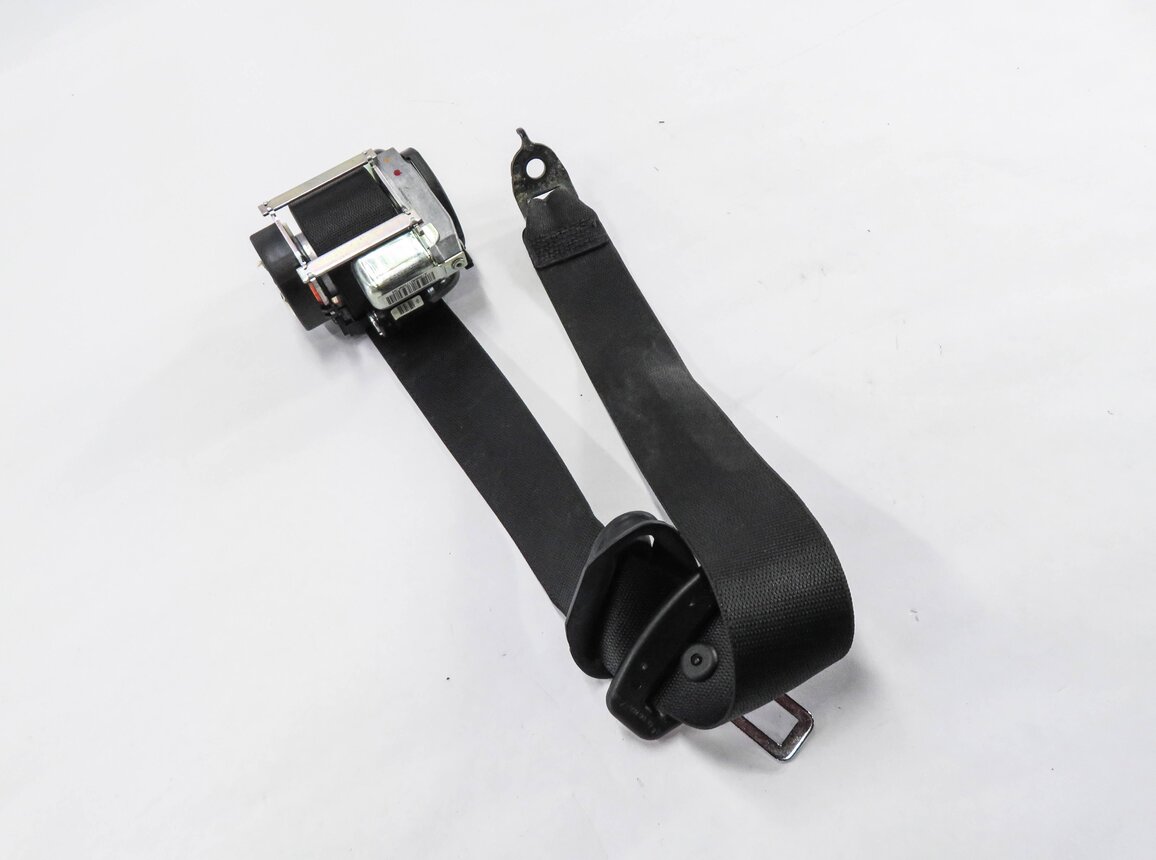 2014 MERCEDES GL550 (X166) LEFT REAR 3rd ROW SEAT SEATBELT RETRACTOR (BLACK)