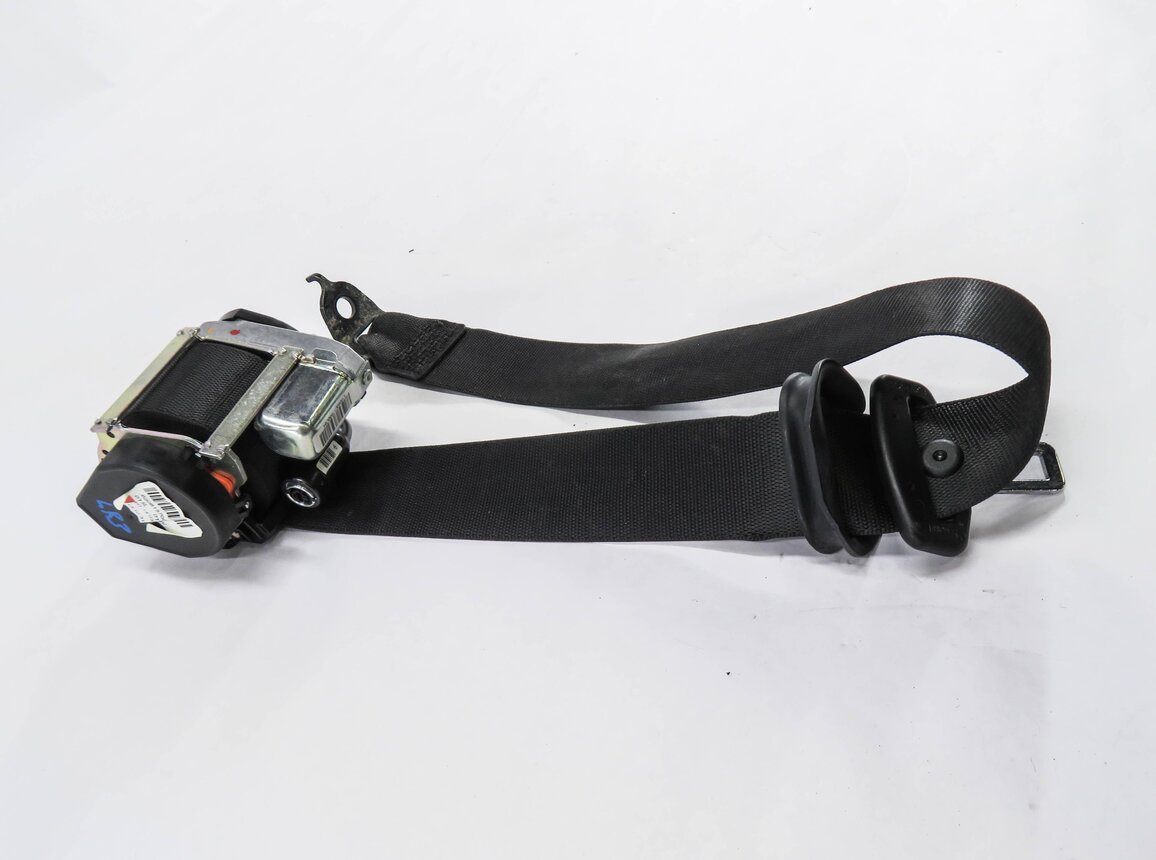 Thumbnail 4: 2014 MERCEDES GL550 (X166) LEFT REAR 3rd ROW SEAT SEATBELT RETRACTOR (BLACK)