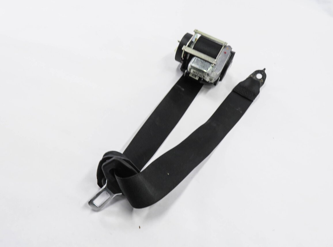 2014 MERCEDES GL550 (X166) RIGHT REAR 3rd ROW SEAT SEATBELT RETRACTOR (BLACK)