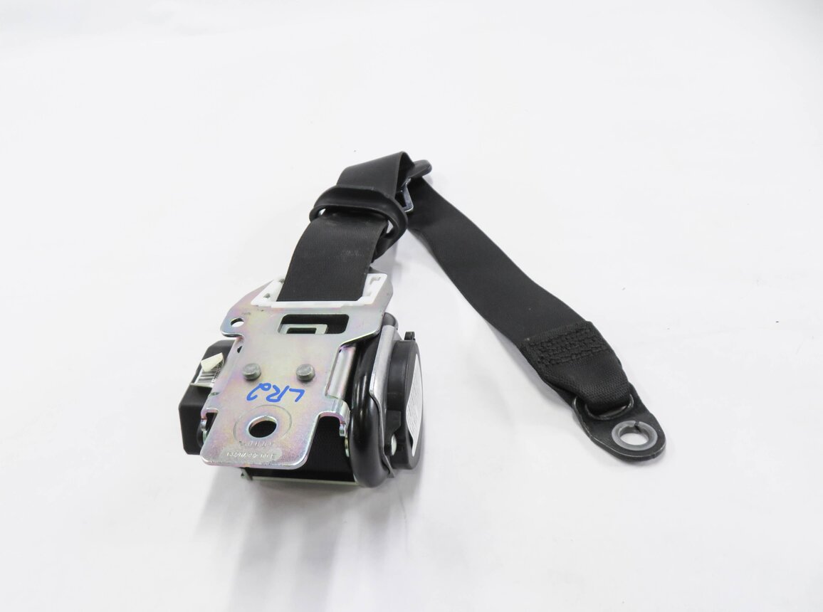 Thumbnail 6: 2014 MERCEDES GL550 (X166) LEFT REAR 2nd ROW SEAT SEATBELT RETRACTOR (BLACK)