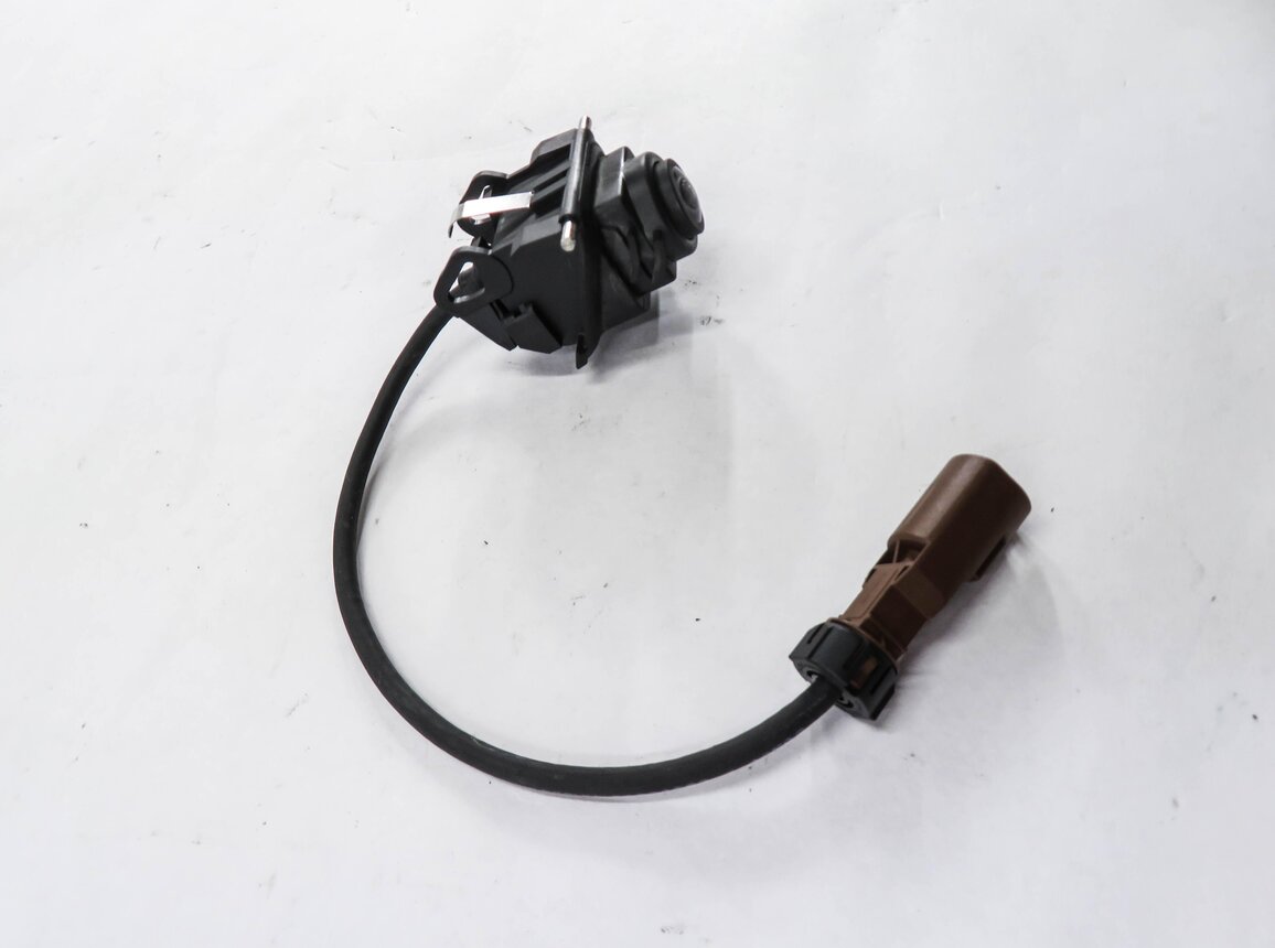 Thumbnail 4: 13-16 MERCEDES GL350 GL450 GL550 S550 S600 (X166 W222) REAR SURROUND VIEW CAMERA