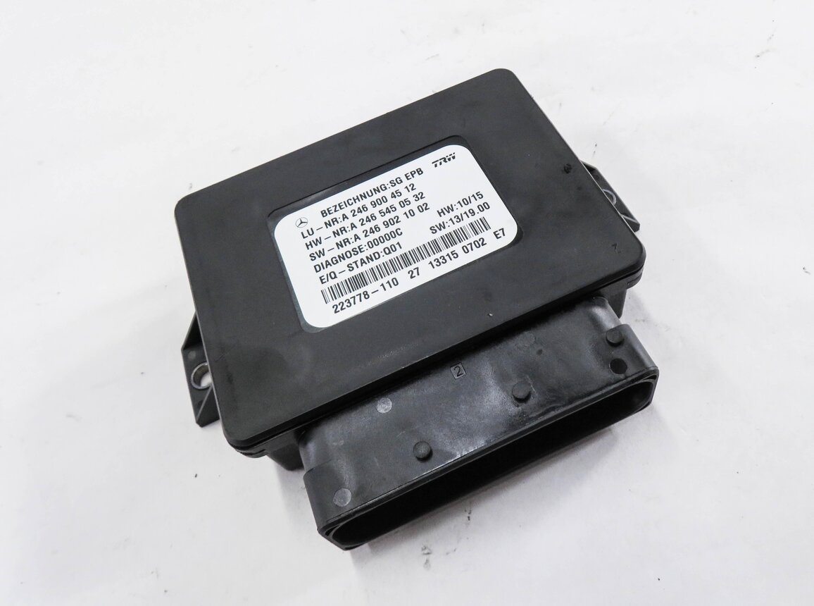 14-19 MERCEDES B250 CLA250 GL350 GL450 GL550 ML350 ML550 - PARKING BRAKE MODULE
