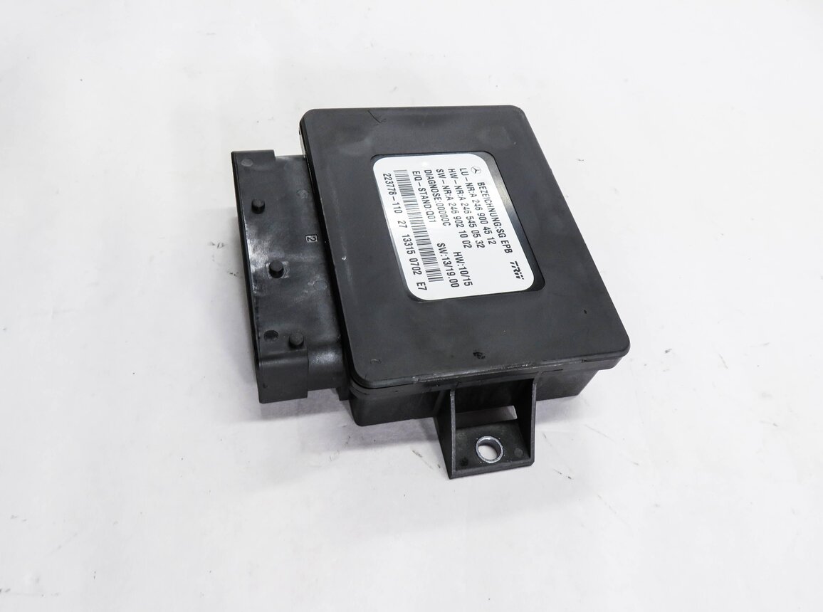 Thumbnail 4: 14-19 MERCEDES B250 CLA250 GL350 GL450 GL550 ML350 ML550 - PARKING BRAKE MODULE