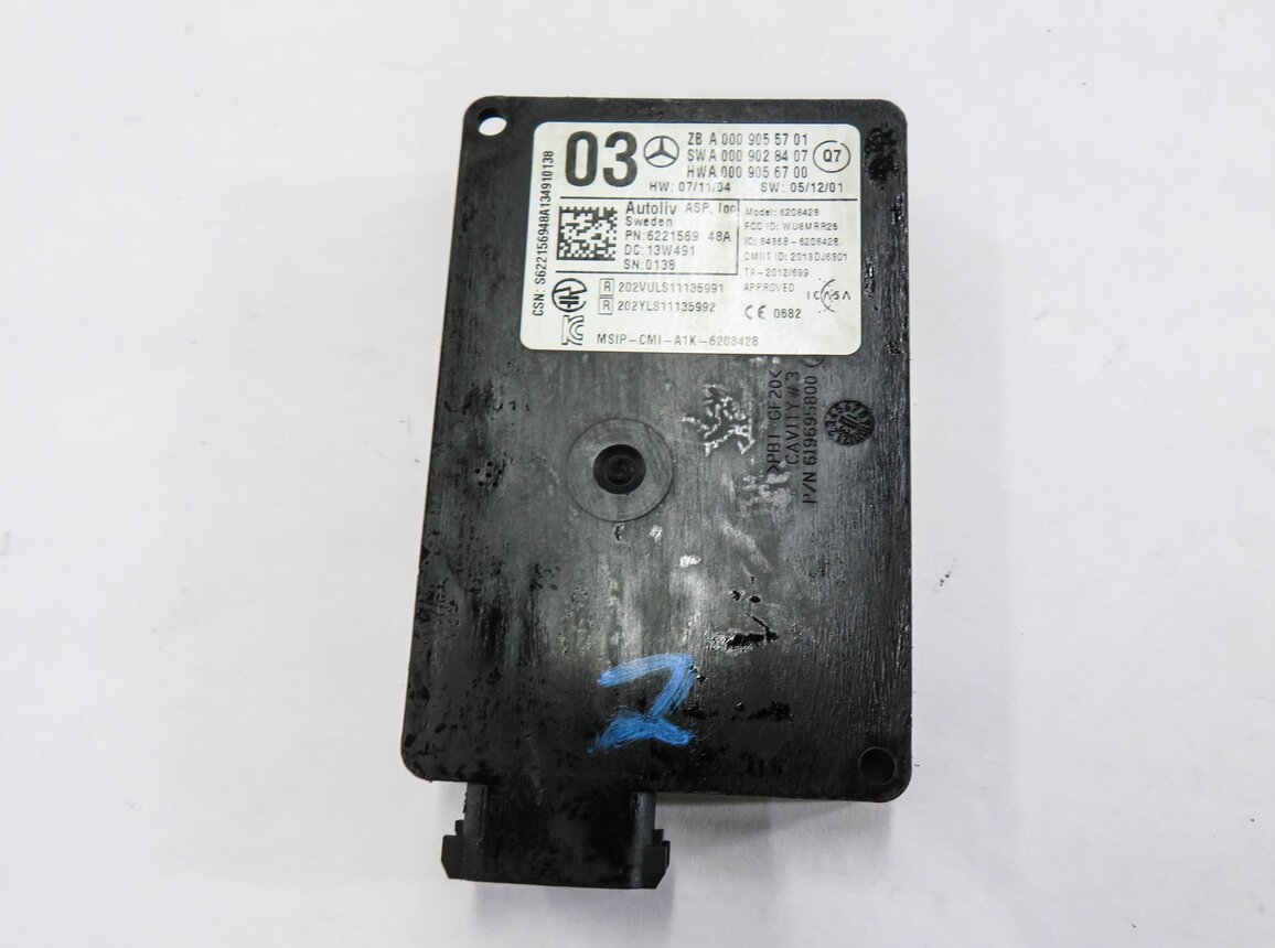Thumbnail 5: 2014 MERCEDES GL350 GL450 GL550 GL63 CLS550 (C218 X166) BLIND SPOT RADAR MODULE