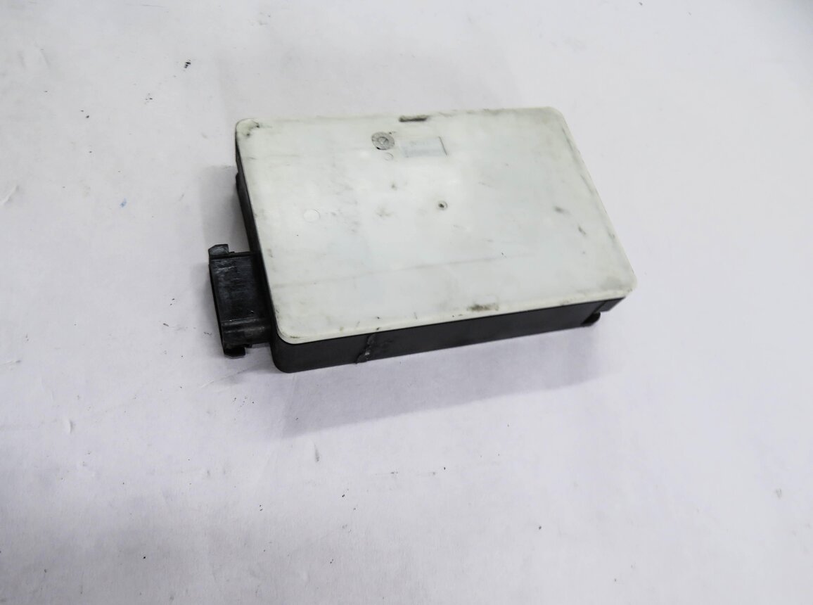 Thumbnail 4: 2014 MERCEDES GL550 (X166) BLIND SPOT RADAR DISTRONIC SENSOR CONTROL MODULE