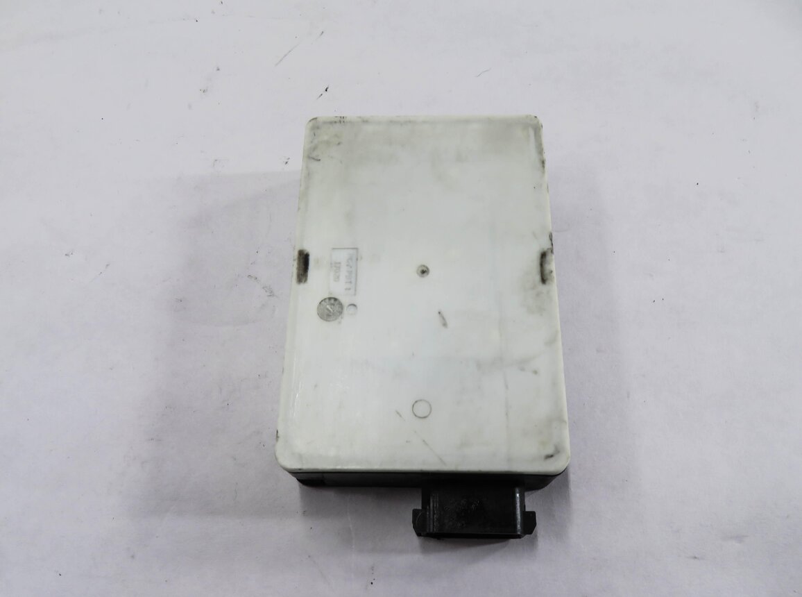 Thumbnail 2: 2014 MERCEDES GL550 (X166) BLIND SPOT RADAR DISTRONIC SENSOR CONTROL MODULE