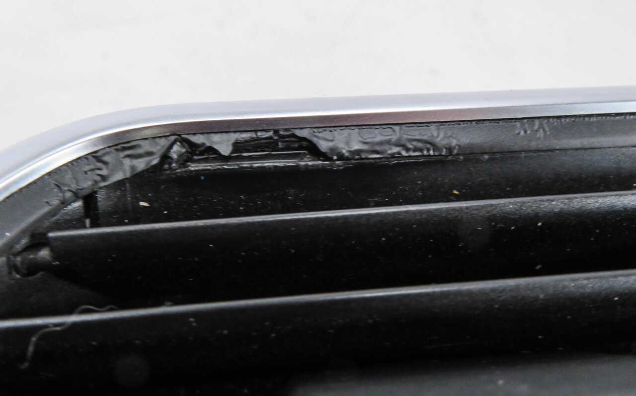 Thumbnail 7: 2014 MERCEDES GL550 (X166) RIGHT FRONT PASSENGER DASH HEATER A/C AIR VENT