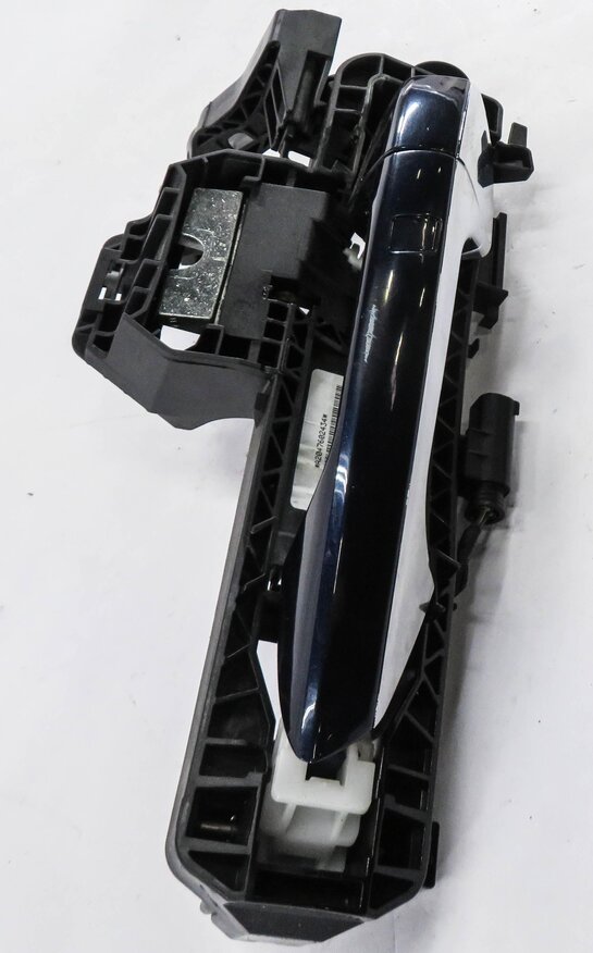Thumbnail 4: 13-16 MERCEDES GL350 GL450 GL550 ML350 - RIGHT FRONT KEYLESS DOOR HANDLE (BLUE)