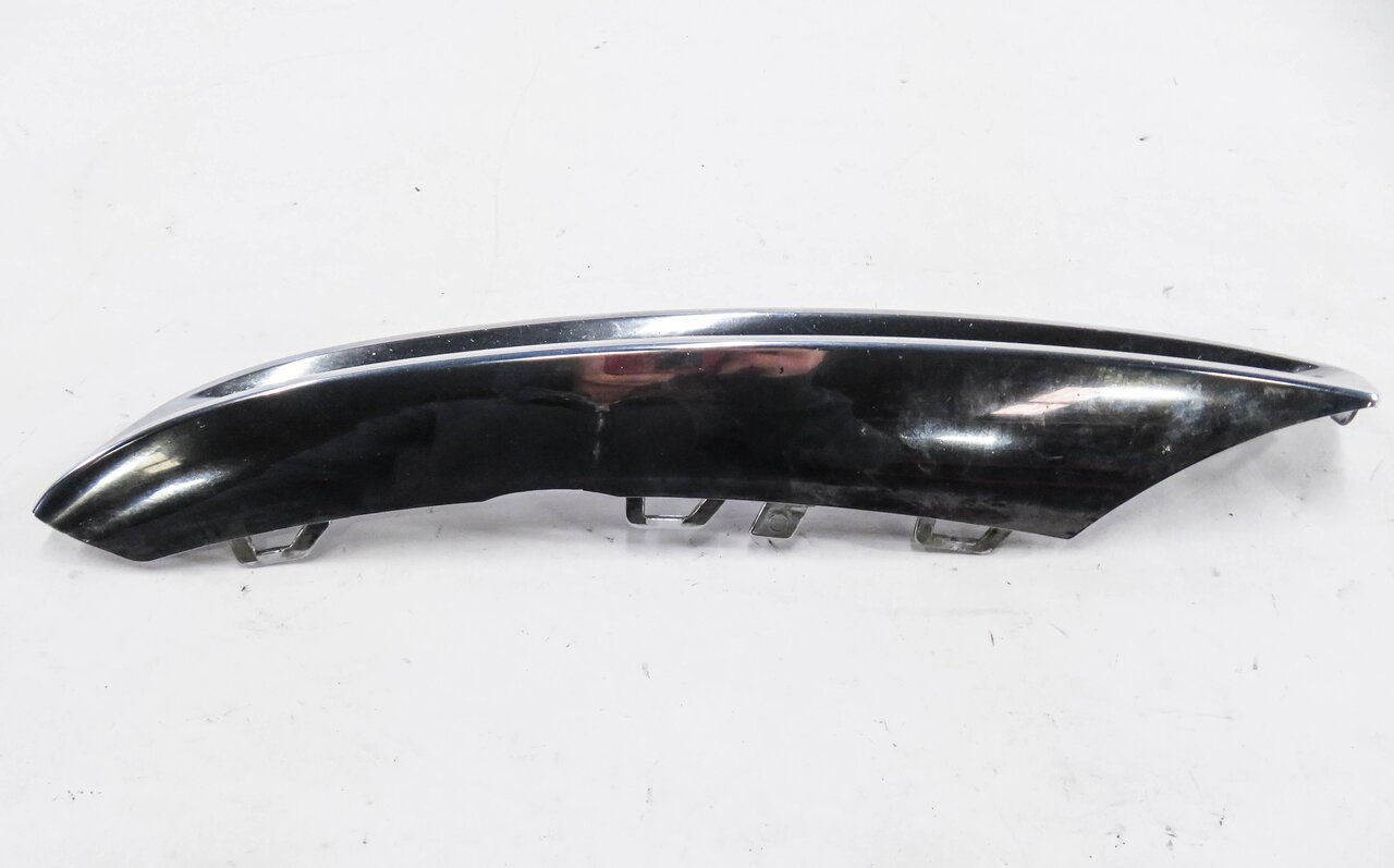 Thumbnail 5: 2014 MERCEDES GL550 (X166) RIGHT FRONT PASSENGER FOGLIGHT TRIM