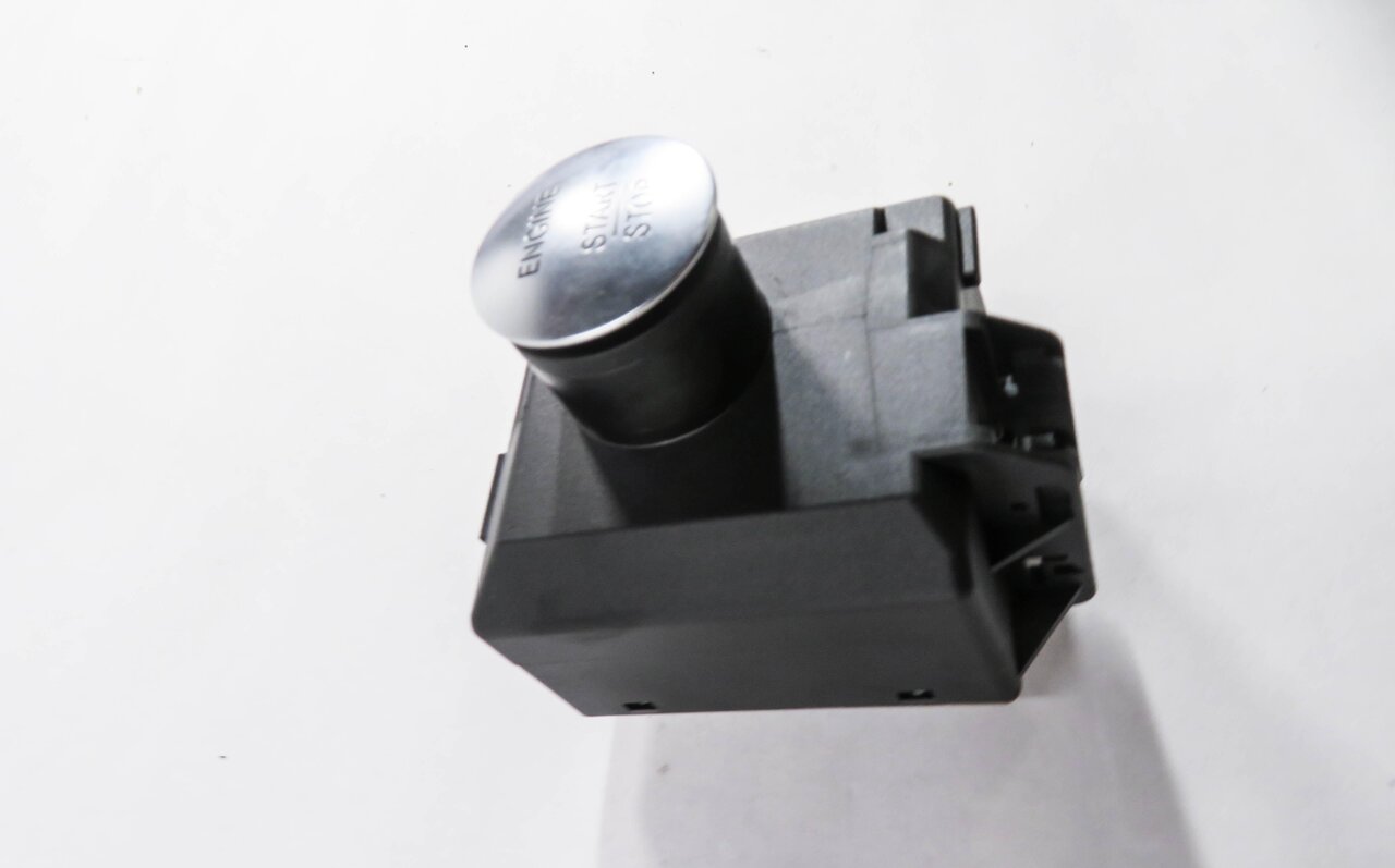Thumbnail 4: 2014 MERCEDES GL350 GL450 GL550 GL63 ML350 ML550 (W166 X166) IGNITION SWITCH