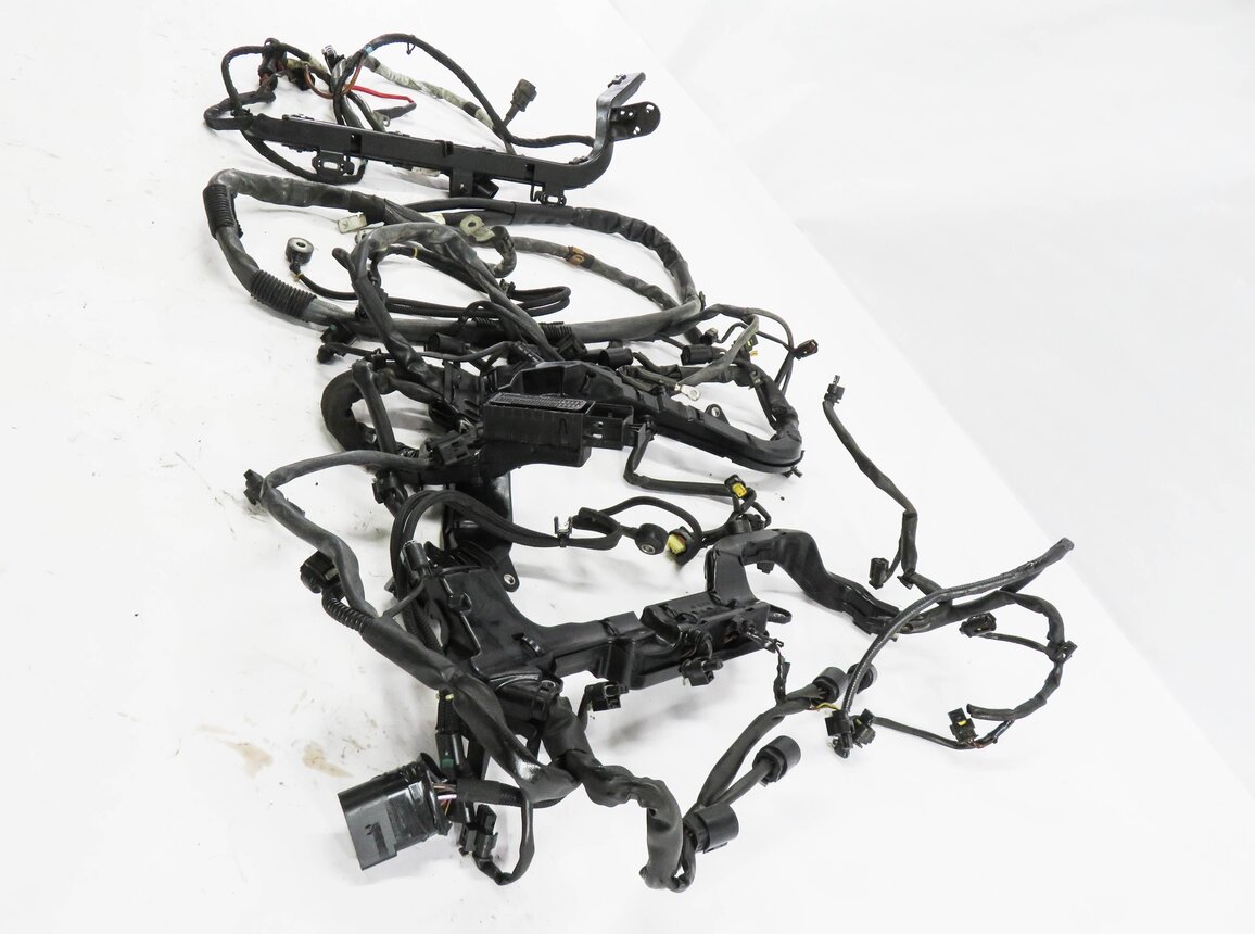 Thumbnail 3: 2014 MERCEDES GL550 (X166) 4.6L M278 TWIN TURBO ENGINE WIRE WIRING HARNESS LOOM