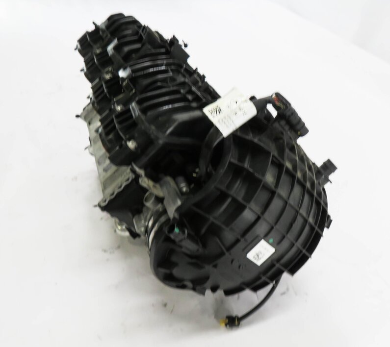 Thumbnail 3: 11-20 MERCEDES CL550 E550 GL450 GL550 GLS550 S550 SL550 - 4.6L INTAKE MANIFOLD