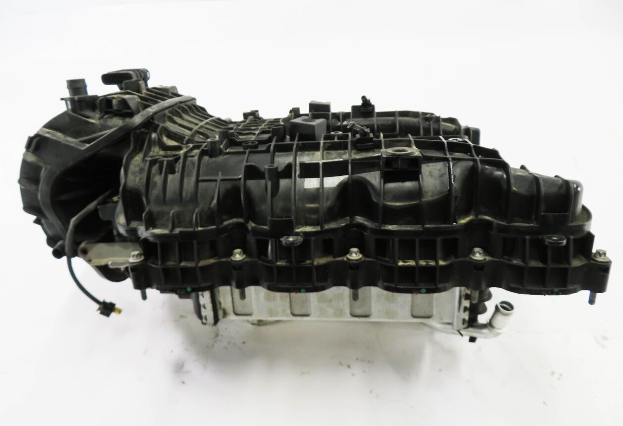 Thumbnail 5: 11-20 MERCEDES CL550 E550 GL450 GL550 GLS550 S550 SL550 - 4.6L INTAKE MANIFOLD