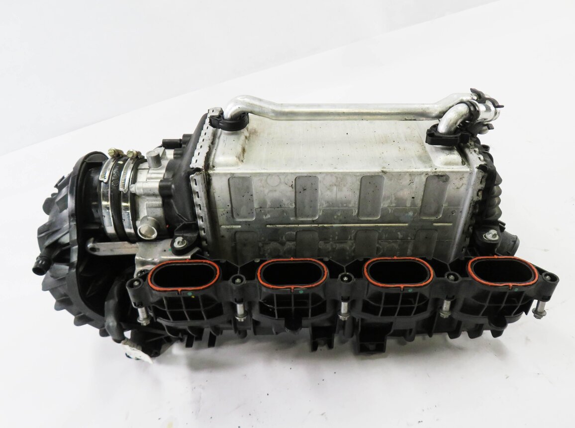 Thumbnail 6: 11-20 MERCEDES CL550 E550 GL450 GL550 GLS550 S550 SL550 - 4.6L INTAKE MANIFOLD