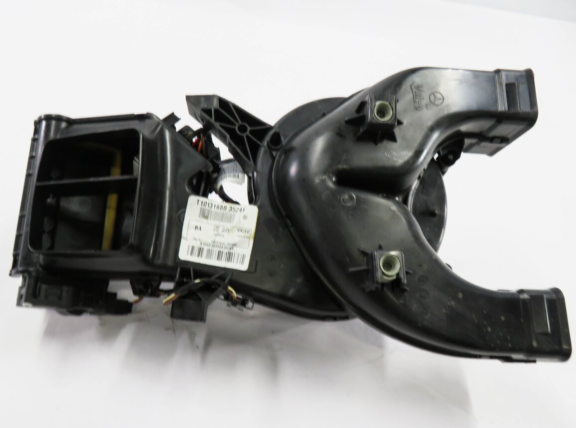 Thumbnail 7: 2014 MERCEDES GL550 (X166) REAR HEATER A/C BLOWER FAN MOTOR w/ HOUSING