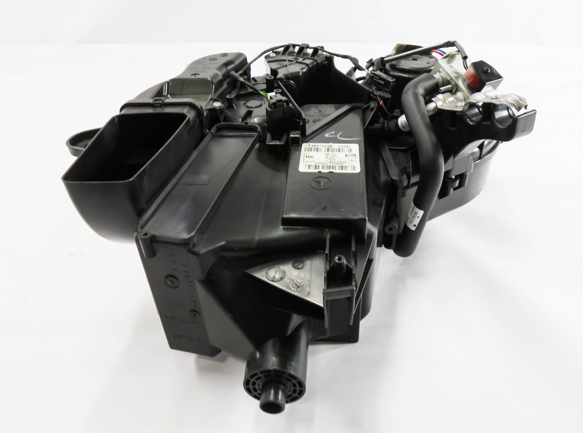 Thumbnail 5: 13-19 MERCEDES GL350 GL450 GL550 GLS350 GLS450 (W166 X166) REAR A/C BLOWER MOTOR