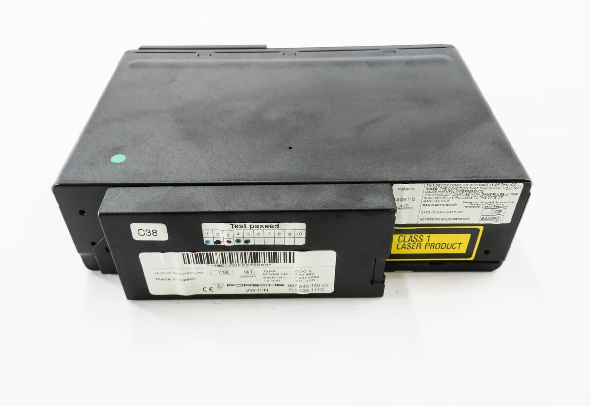 Thumbnail 4: 05-10 PORSCHE 911 BOXSTER CAYENNE (955 957 987 997) RADIO STEREO CD DISC CHANGER