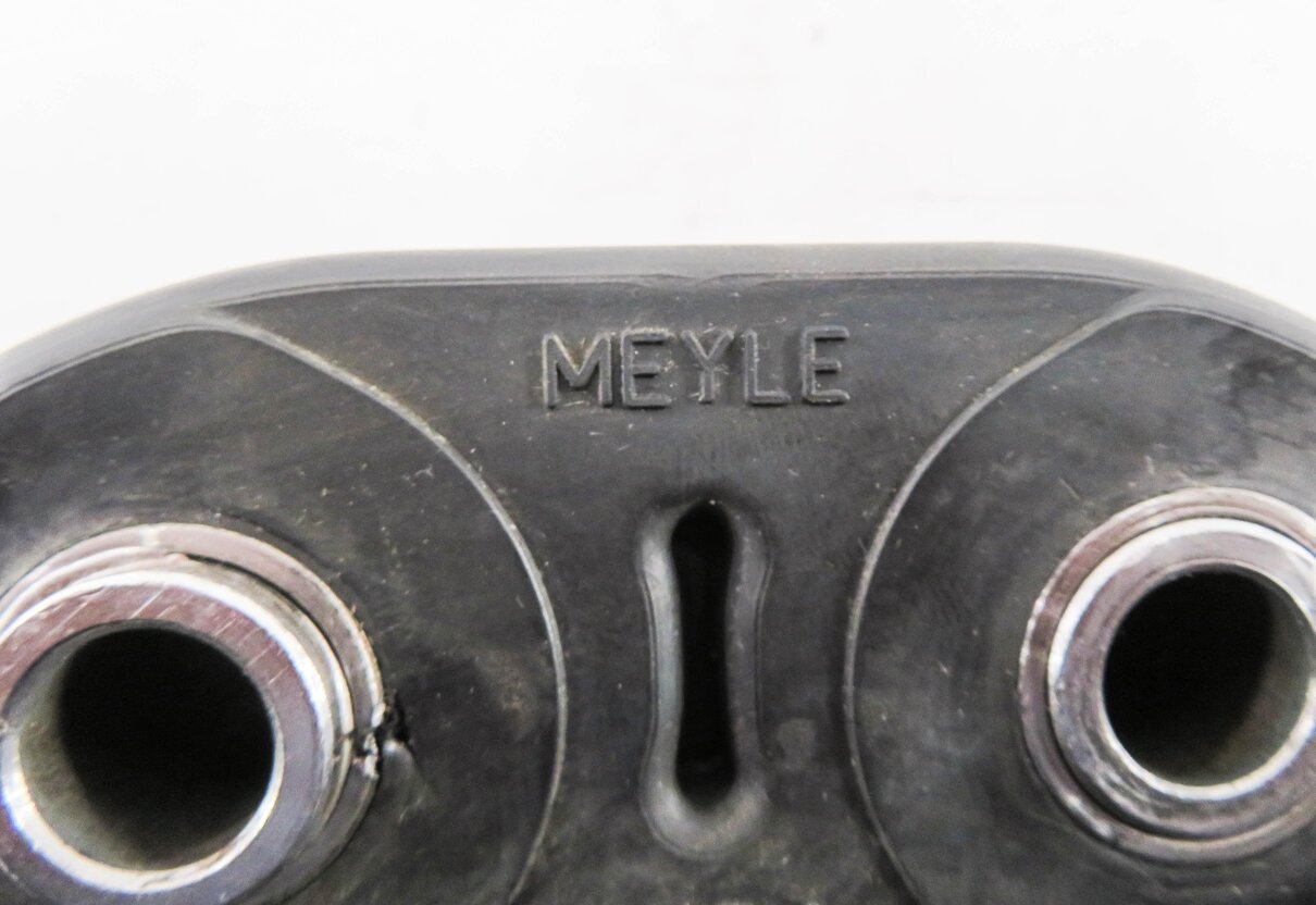 Thumbnail 6: 2006 PORSCHE CAYENNE (955) REAR DRIVESHAFT COUPLER JOINT FLEX DISC GUIBO