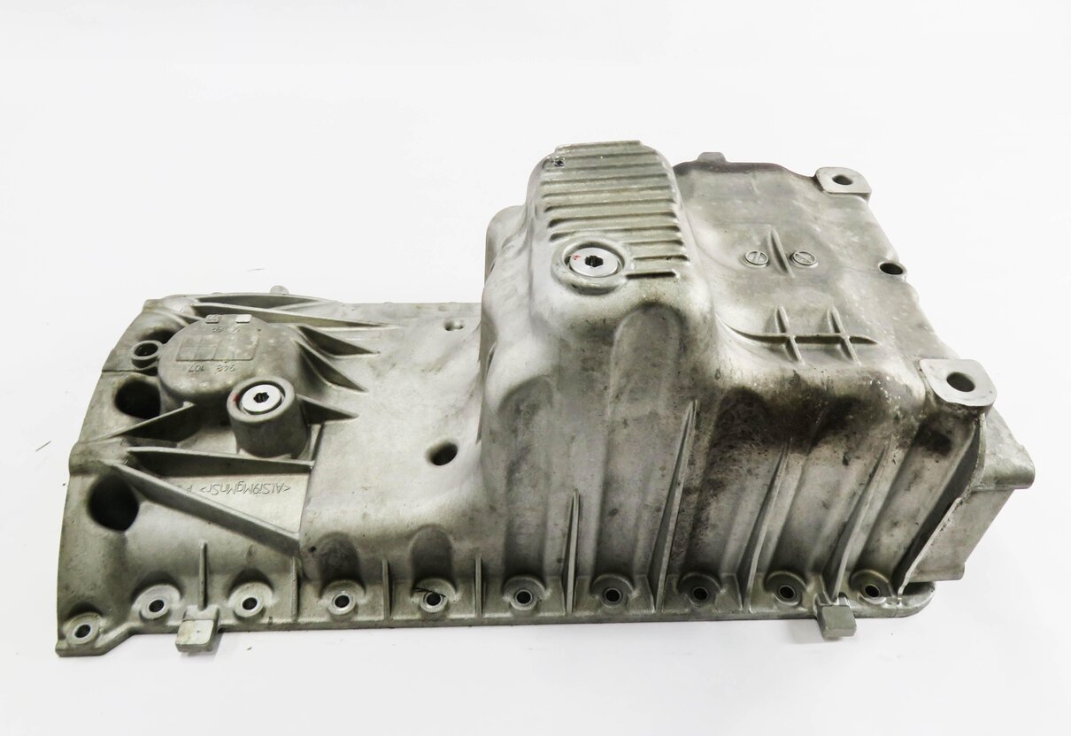Thumbnail 5: 2003-2006 PORSCHE CAYENNE (955) 4.5L V8 ENGINE - OIL PAN (NON TURBO)