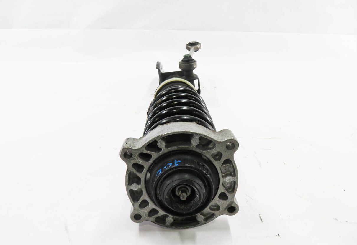 Thumbnail 6: 2006 PORSCHE CAYENNE (955) 4.5L *NON TURBO* - RIGHT FORNT PASSENGER SHOCK STRUT