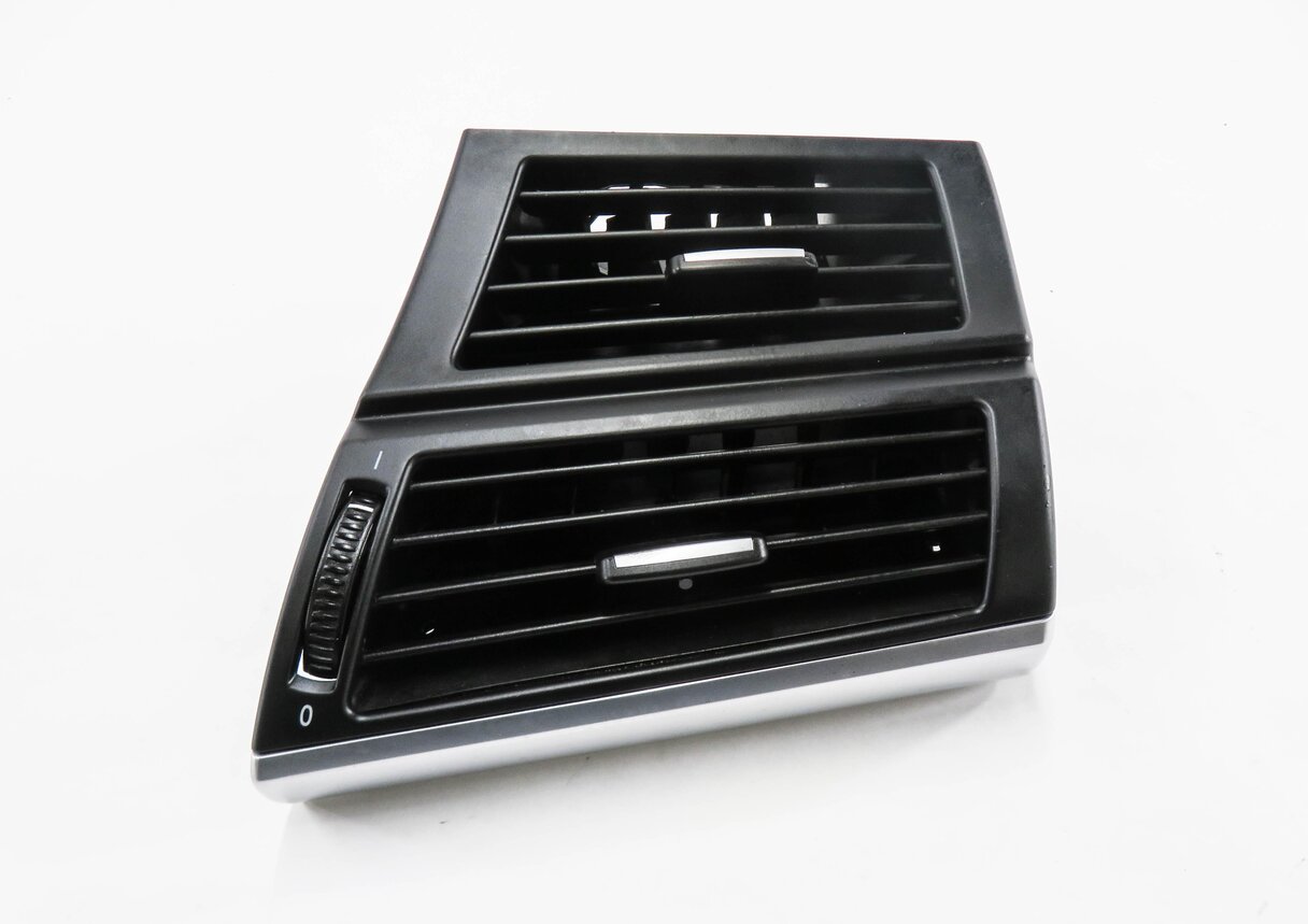 Thumbnail 2: 2008 BMW X5 (E70) RIGHT FRONT PASSENGER DASH HEATER A/C AIR VENT