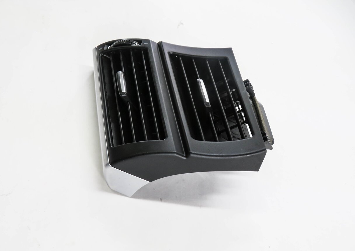 Thumbnail 3: 2008 BMW X5 (E70) RIGHT FRONT PASSENGER DASH HEATER A/C AIR VENT